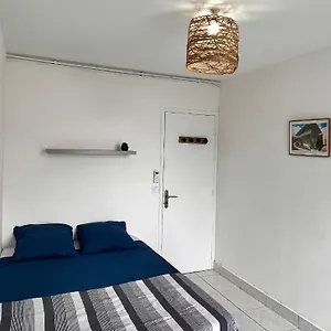  Séjour chez l'habitant L'escale, Dans Partage, Bedroom In Shared Guadeloupe